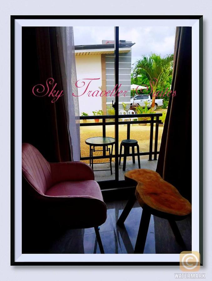 Sky Traveller Suites Panglao-stad Buitenkant foto