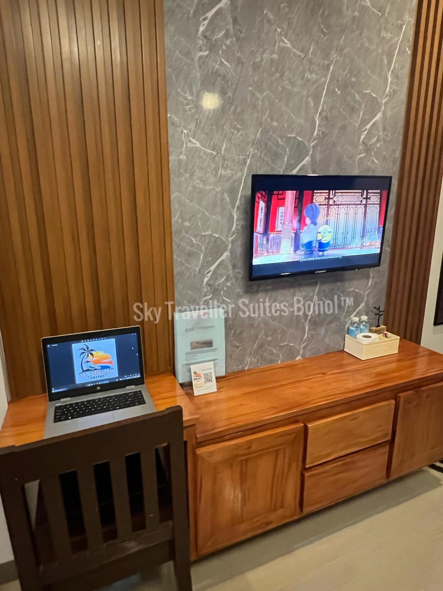 Sky Traveller Suites Panglao-stad Buitenkant foto
