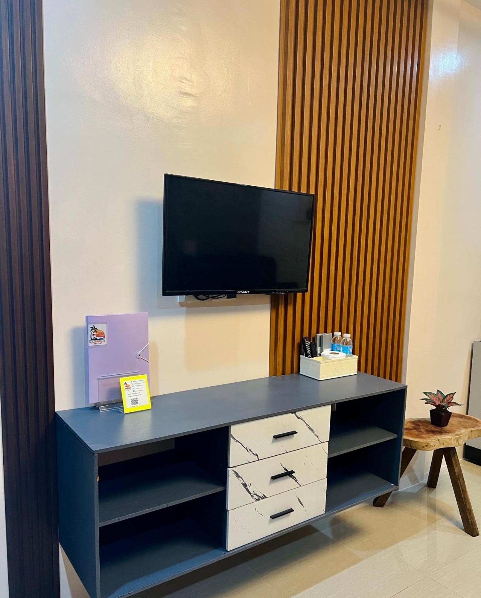 Sky Traveller Suites Panglao-stad Buitenkant foto