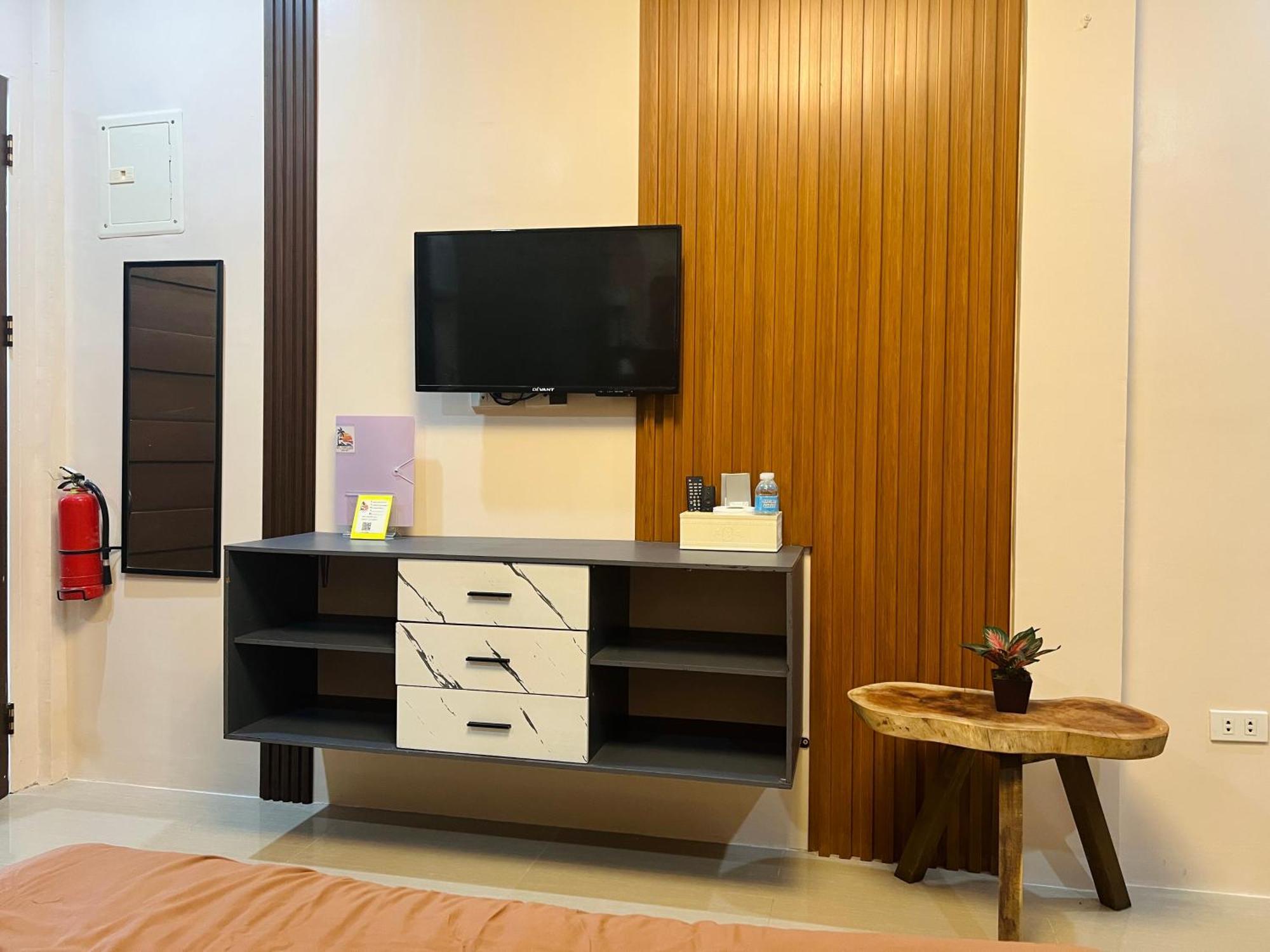 Sky Traveller Suites Panglao-stad Buitenkant foto