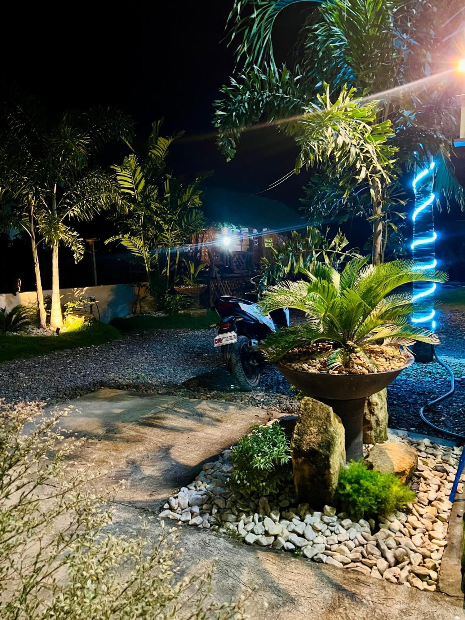 Sky Traveller Suites Panglao-stad Buitenkant foto