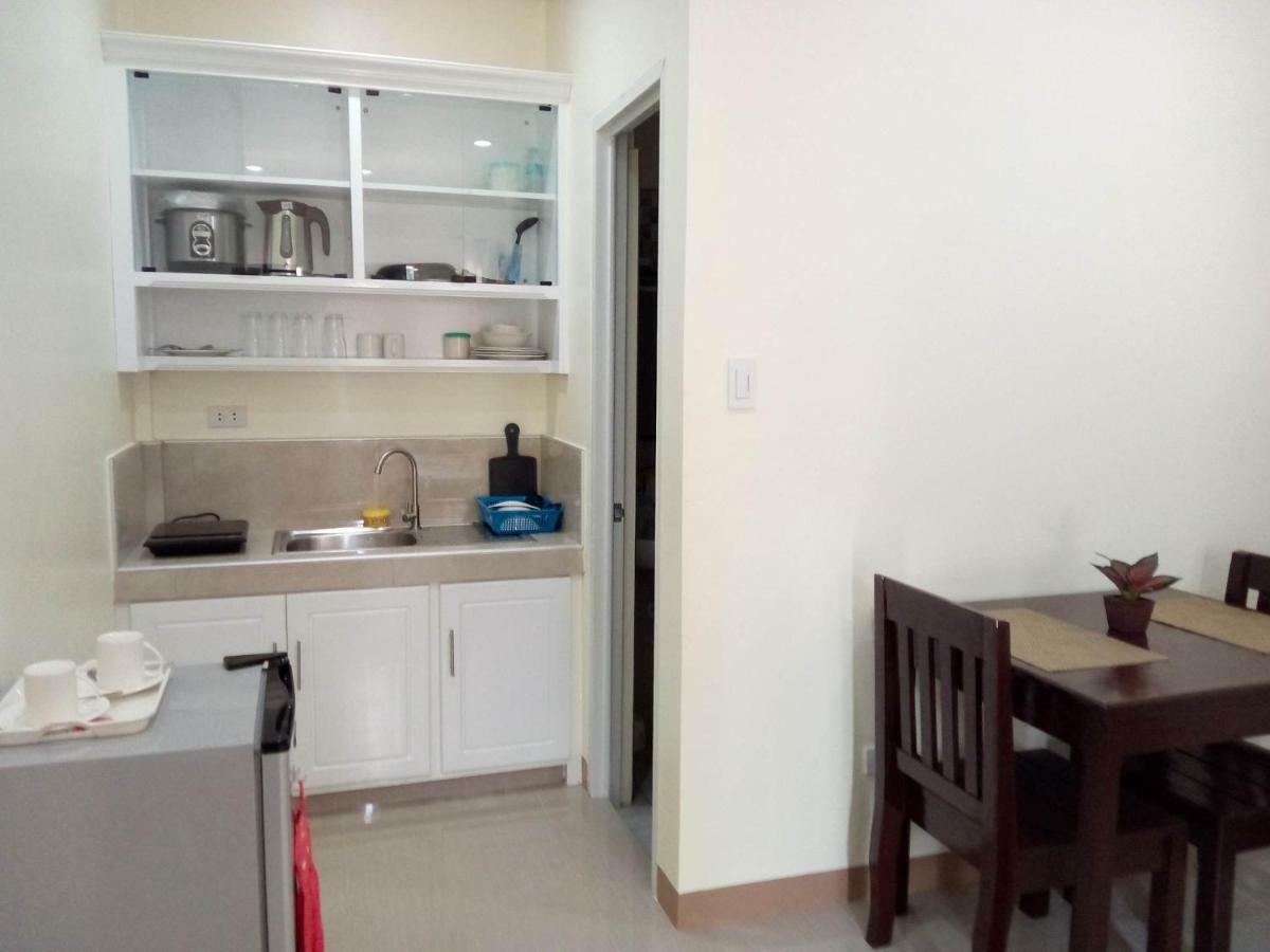 Sky Traveller Suites Panglao-stad Buitenkant foto